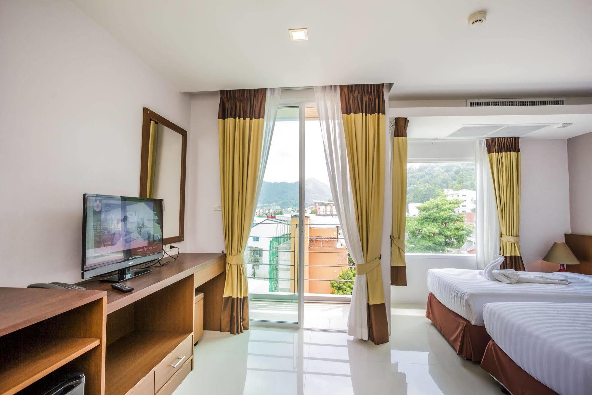 Baan Lukkan Patong Resort Пхукет Экстерьер фото